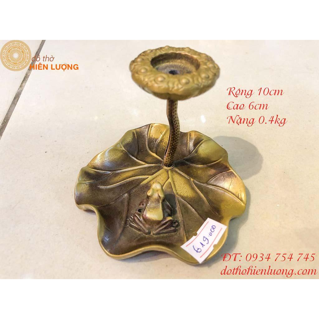 Đốt Trầm Lá Sen Vàng