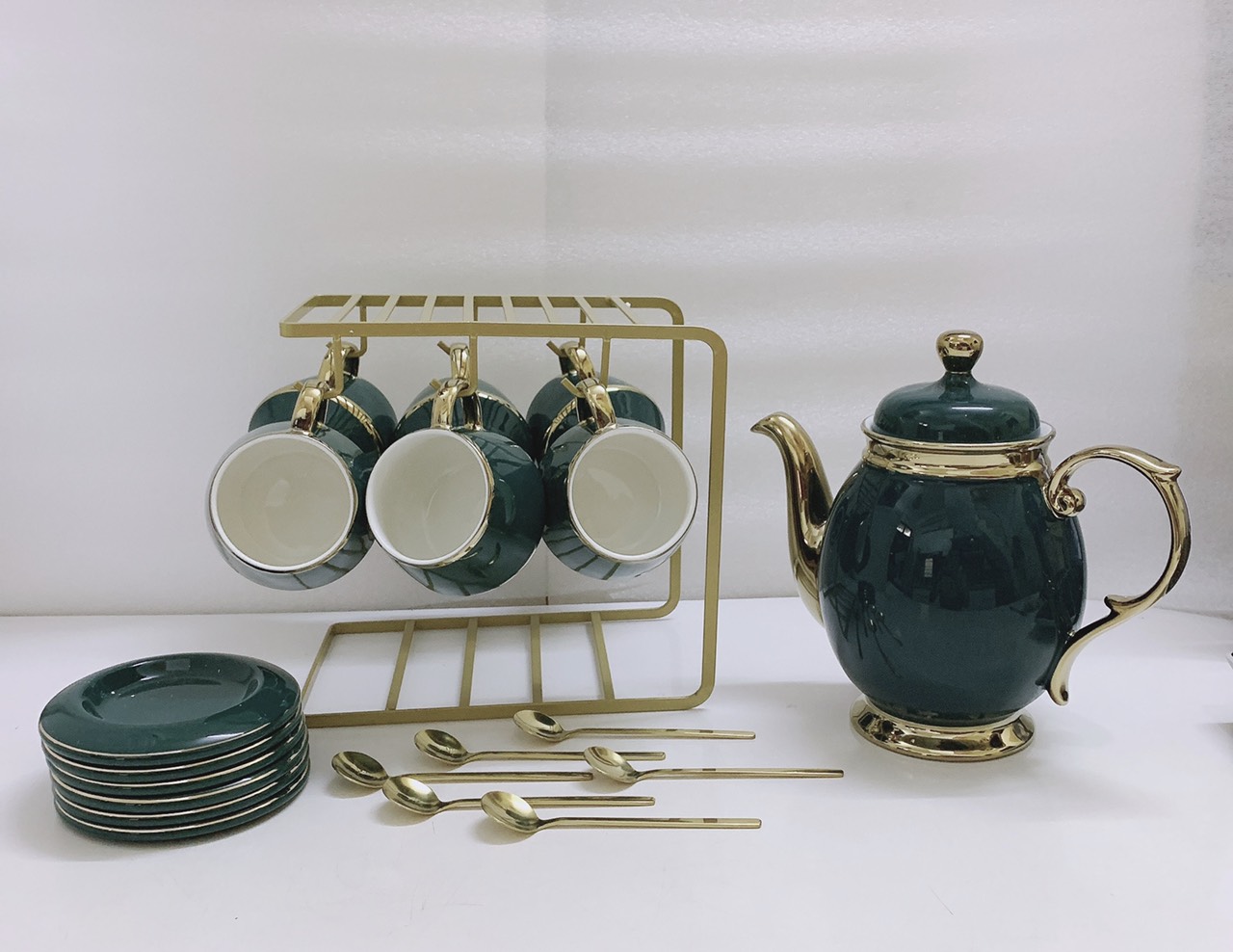 BỘ BÌNH TRÀ,CÀ PHÊ SỨ TEA SET XANH CỔ VỊT VIỀN VÀNG KÈM 6 ĐĨA, GIÁ TREO ỐC VÀ 6 THÌA VÀNG SANG TRỌNG PHONG CÁCH ÂU - ANTH 275