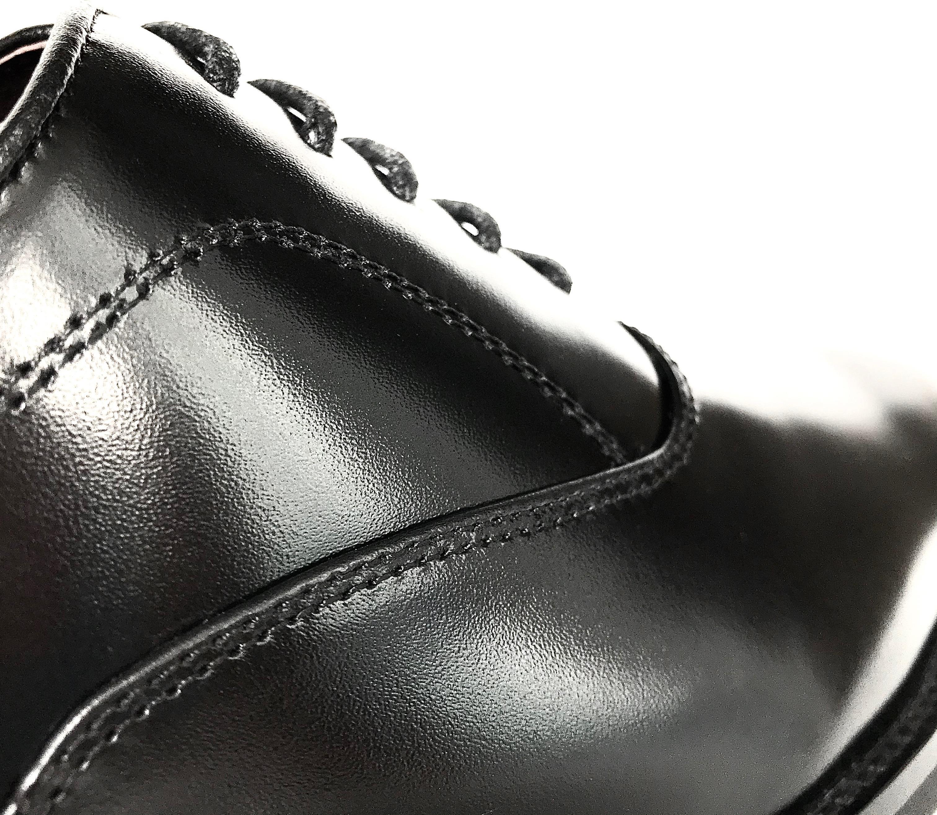 Giày Tây Oxford Nam Công Sở Thanh Lịch Da Bò Nguyên Tấm Cao Cấp Nhập Khẩu - Màu Đen &amp; Nâu - Đế phíp Carbon - HT002