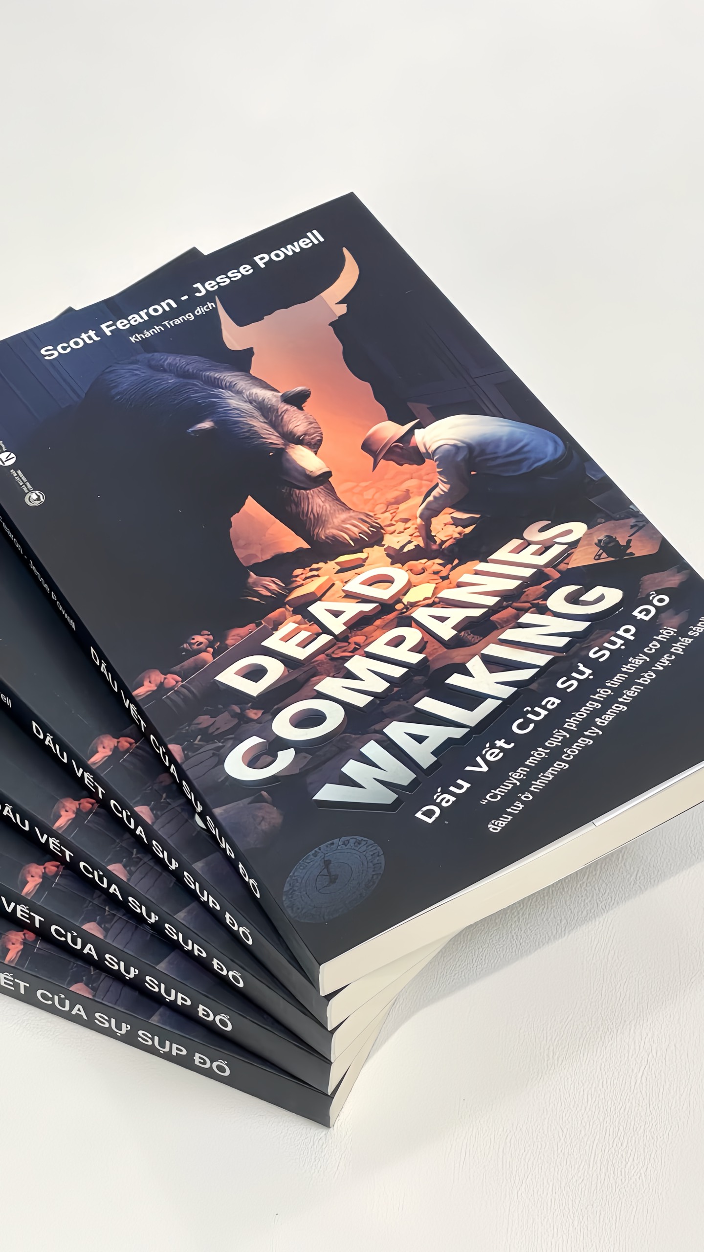Sách &quot;Dead Companies Walking - Dấu vết của sự sụp đổ&quot;