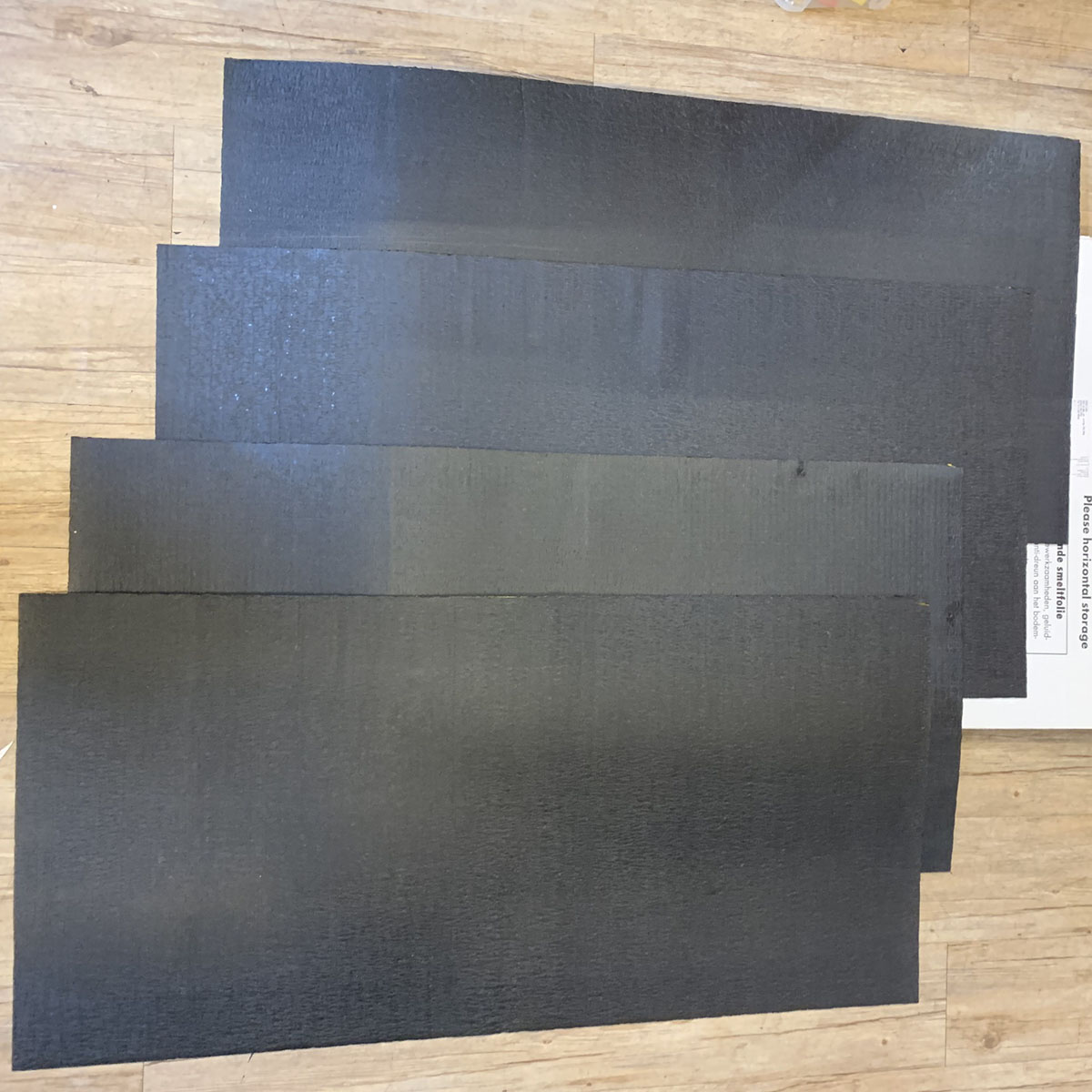 Hộp 4 Tấm dán tiêu âm sàn Bitumen Polymer Wurth Self-Adhesive Fusible Layer 0890100070 (1000 x 500 x 2.8 mm)