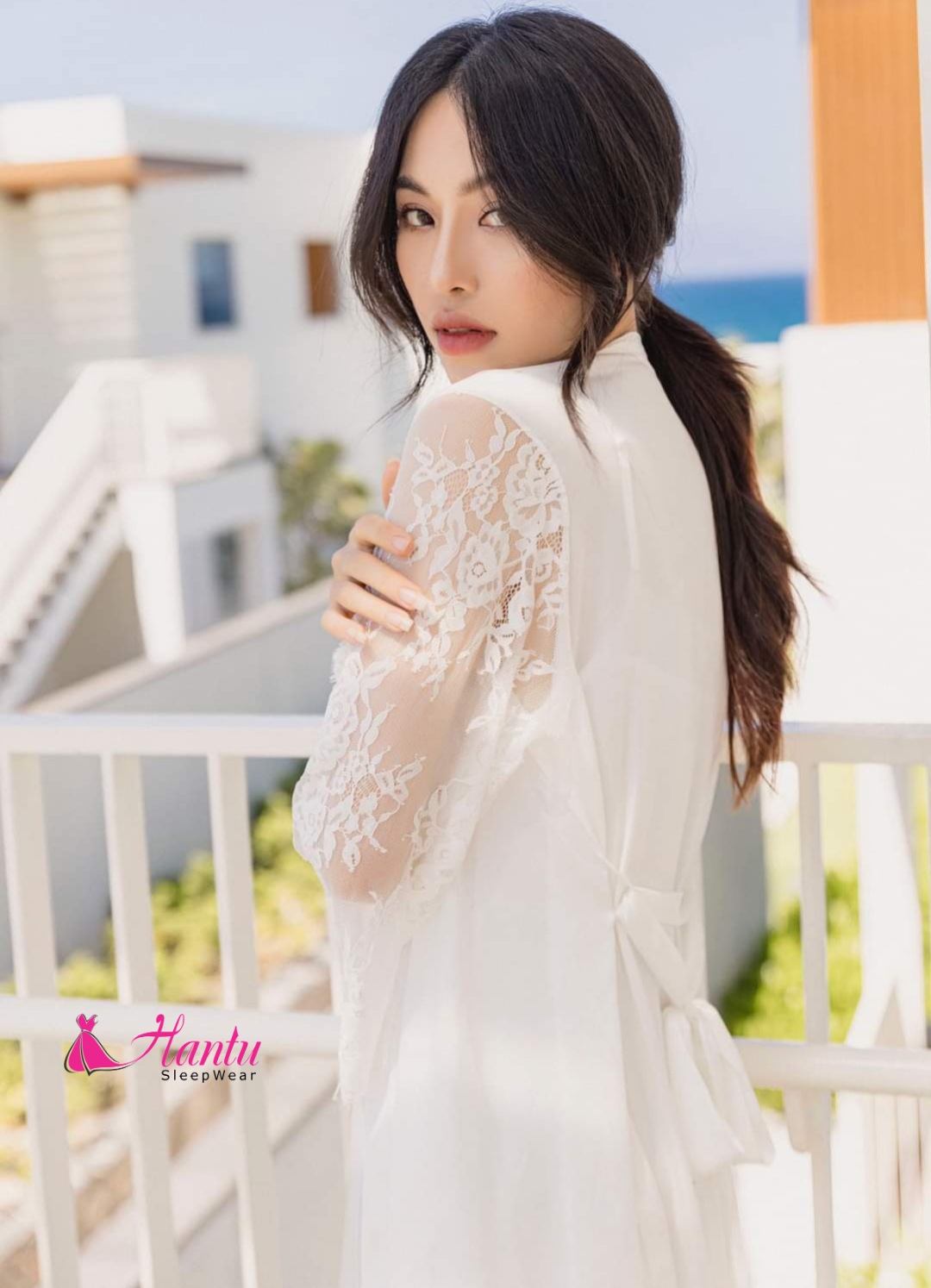 Áo choàng cô dâu,Áo choàng ngủ lụa phối ren Hantu Sleepwear Freesize dưới 70kg