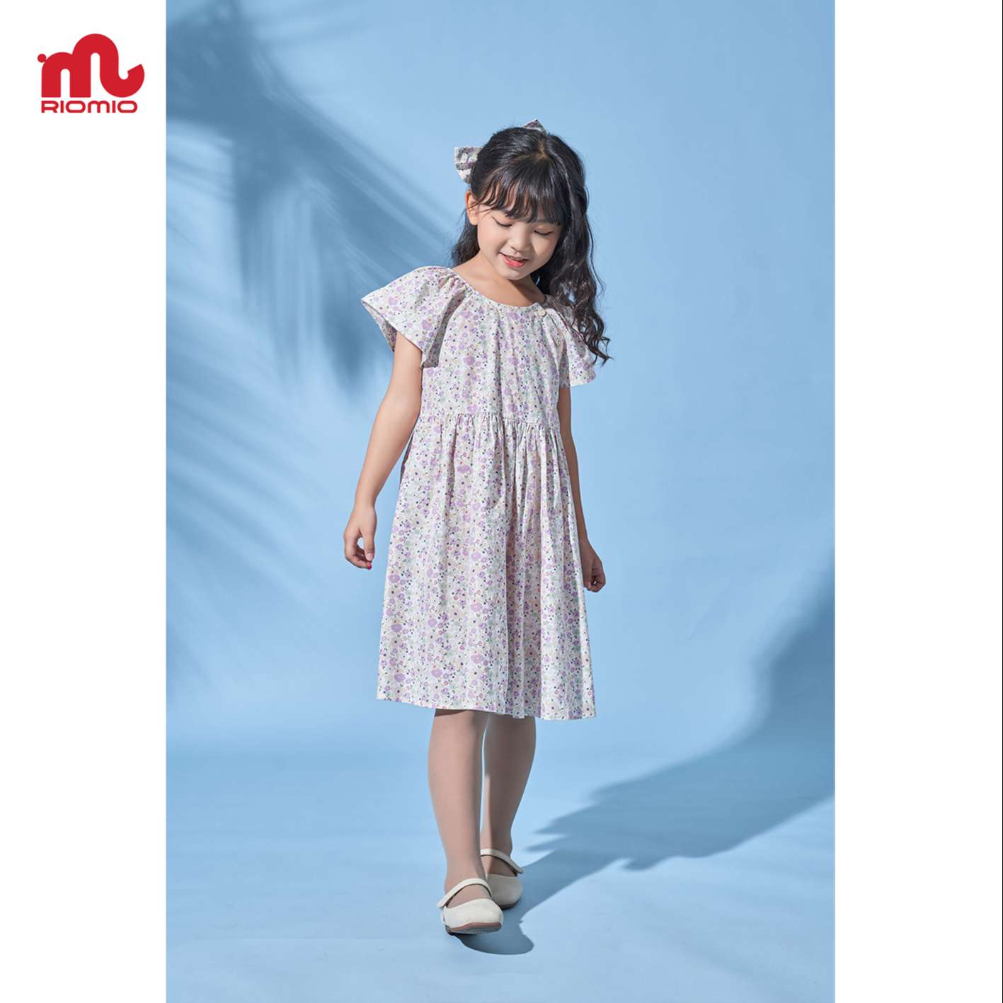 Đầm bé gái 15-40kg RIOMIO hoa nhí cúc chéo xinh xắn cho bé chất liệu cotton thô mềm mát - RV182