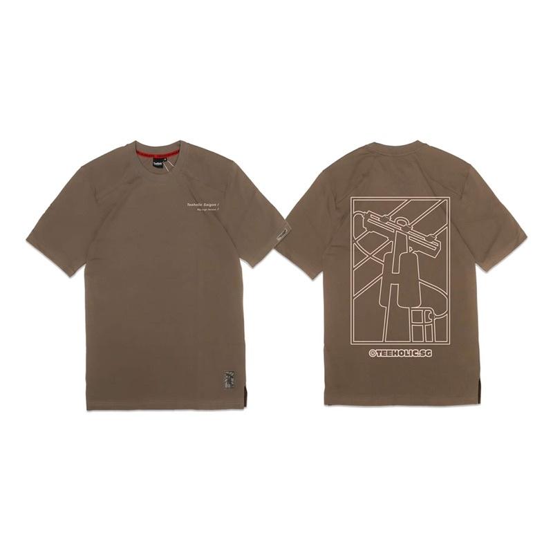 Áo Thun Unisex TeeHolic Thả Vai Xẻ Tà Màu Nâu In Logo THS