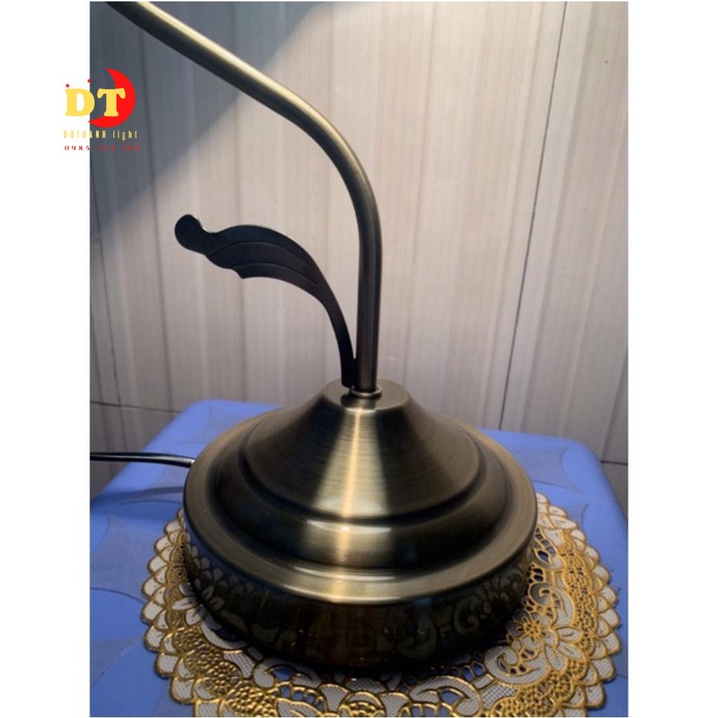 Đèn bàn cao cấp ｛ SẴN HÀNG } đèn có chế độ tăng giảm ánh sáng HTLK  DBN