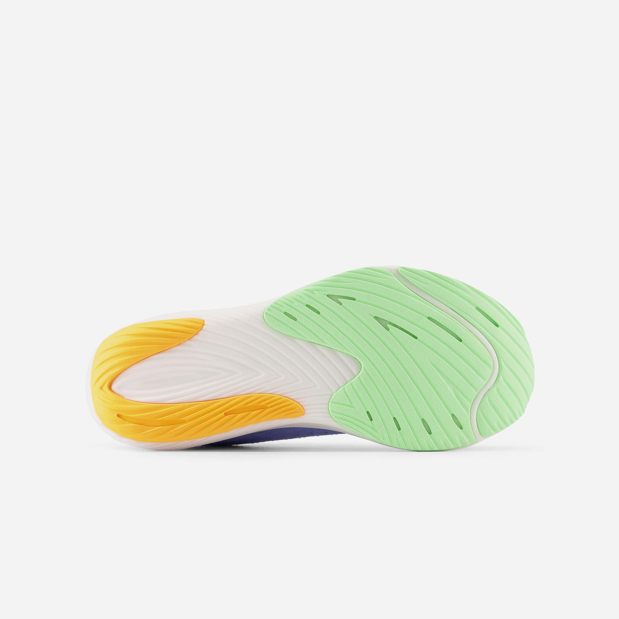 Giày thể thao nữ New Balance Rebel Running - WFCXMM3