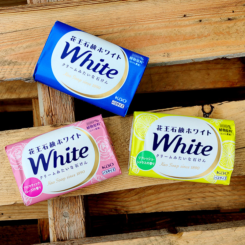 Combo 3 bánh xà phòng tắm trắng da KAO white Nhật Bản 3x130g