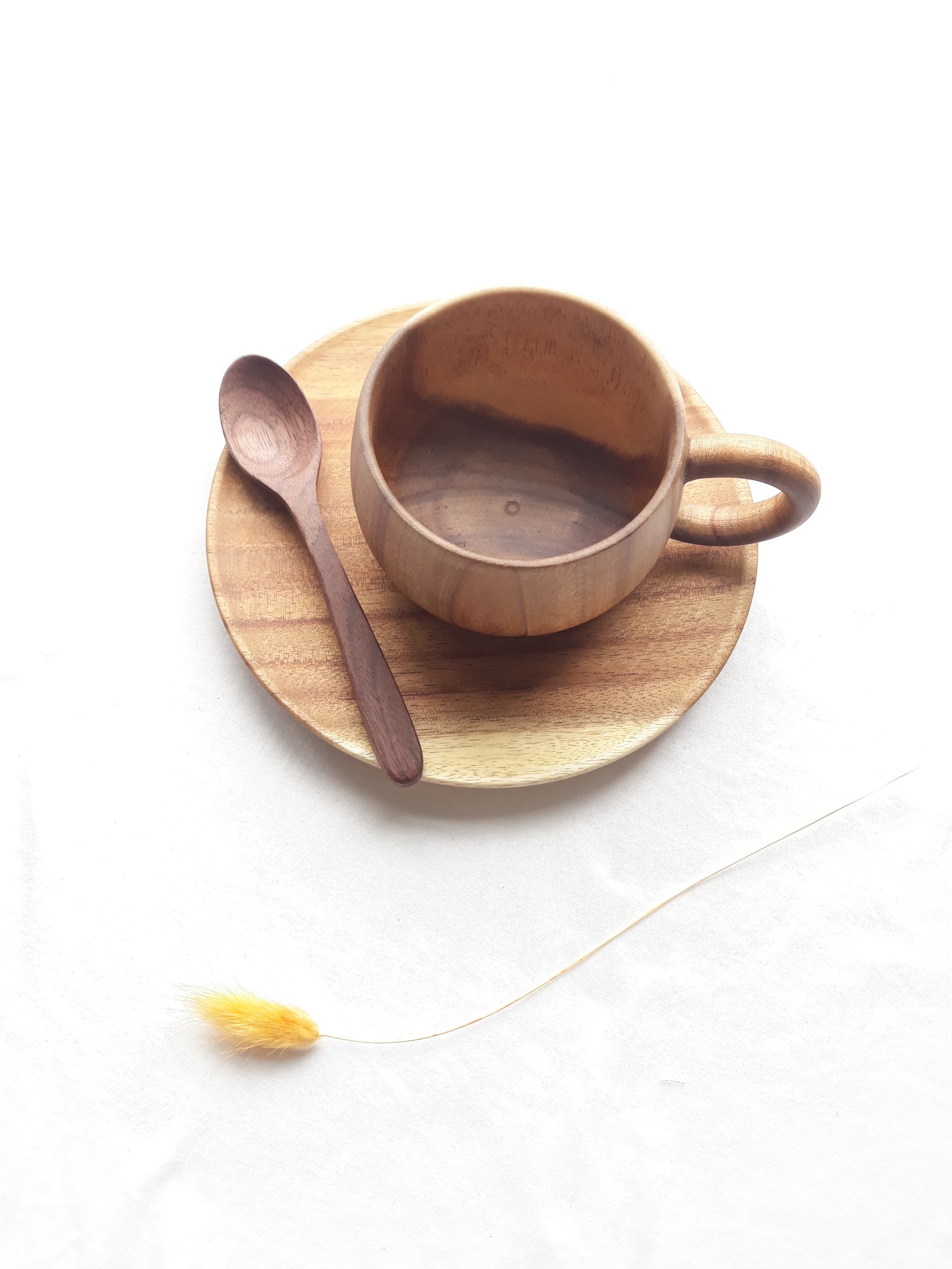 Bộ 2 đĩa gỗ KEO tròn 16 cm lót bát, ly, cốc, đựng hoa quả, đồ ăn