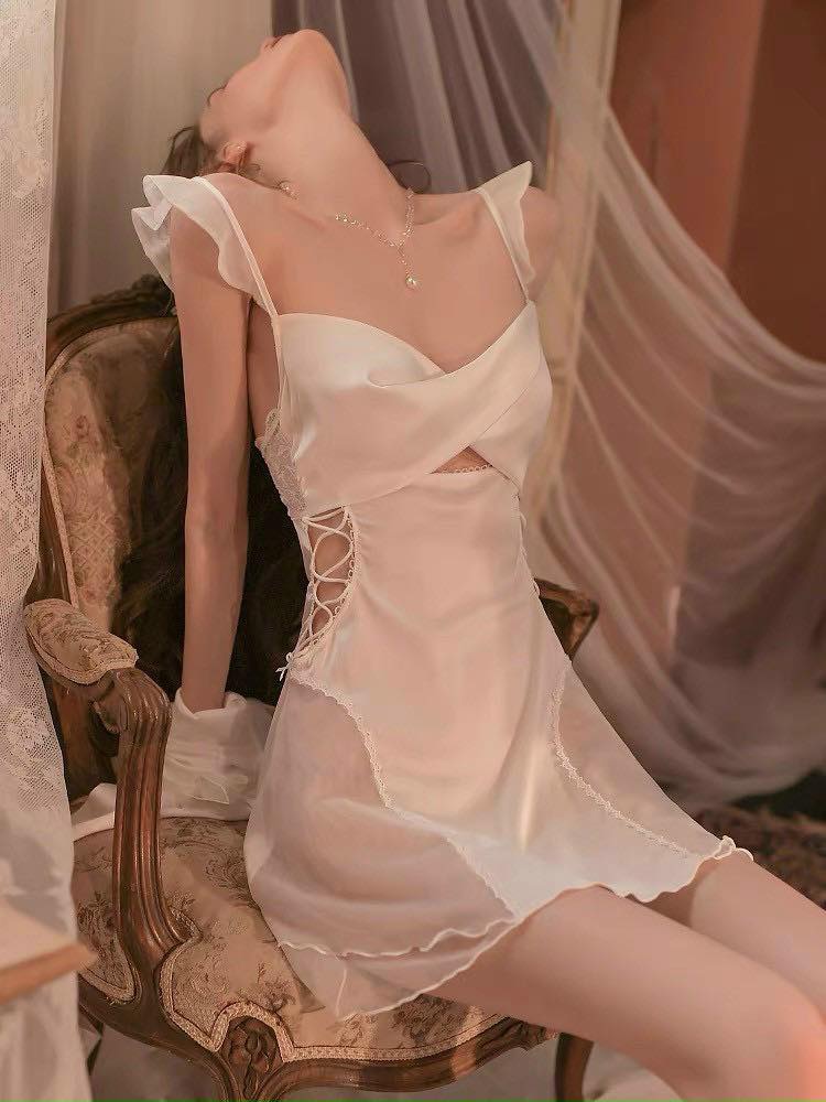 Váy ngủ lụa satin hai dây phối ren hàng cao cấp khoét eo 2 bên mã D508