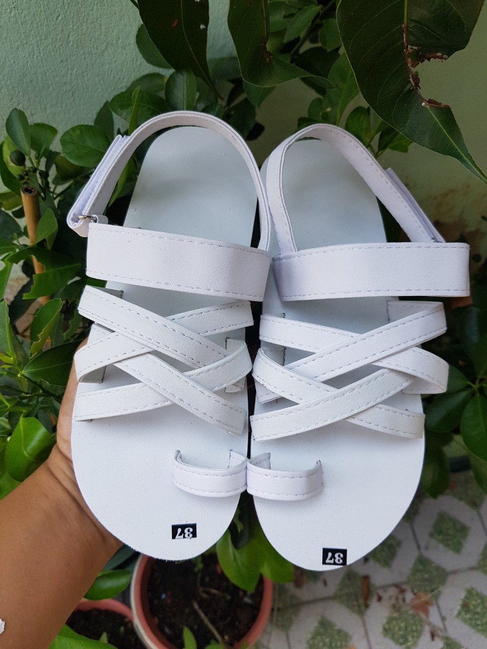 dép sandal nữ ( đế trắng quai trắng ) size từ 35 nữ đến 39 nữ size khác nhắn tin để chọn thêm