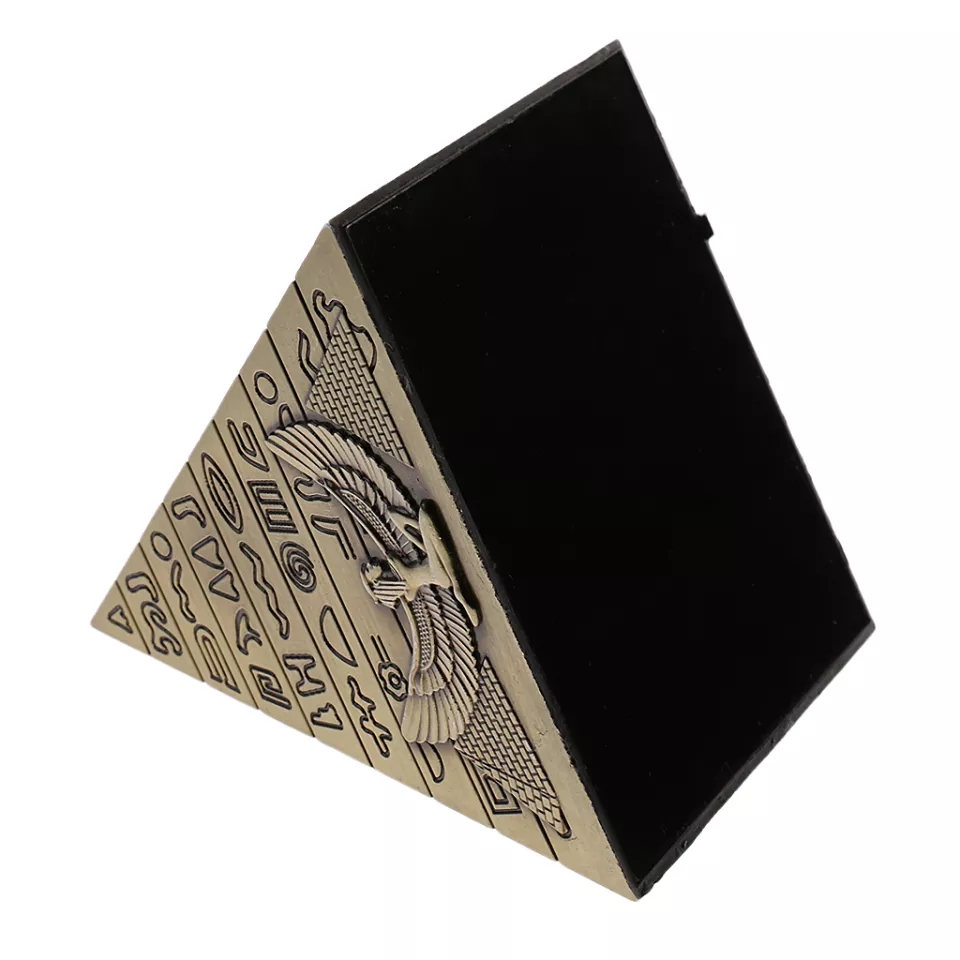 Mô hình kim tự tháp Ai Cập Bằng Kim Loại rỗng - Màu Sắc Ngẫu Nhiên