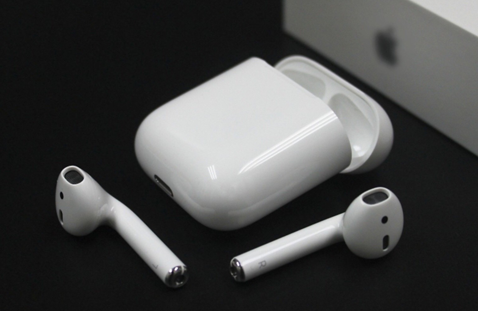 Tai Nghe AirPods hàng 1:1 - Cảm Ứng 1 Chạm - Hỗ Trợ Sạc Không Dây - Âm Thanh Đỉnh Cao