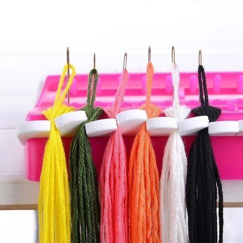 Giá Đỡ 30 Ngăn Dùng Để Cố Định Chỉ Thêu Tiện Dụng