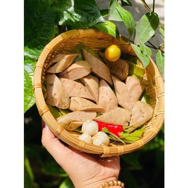 Đặc Sản Huế - Chả Bò Huế gói lá chuối đặc biệt thơm ngon - set 10 cái