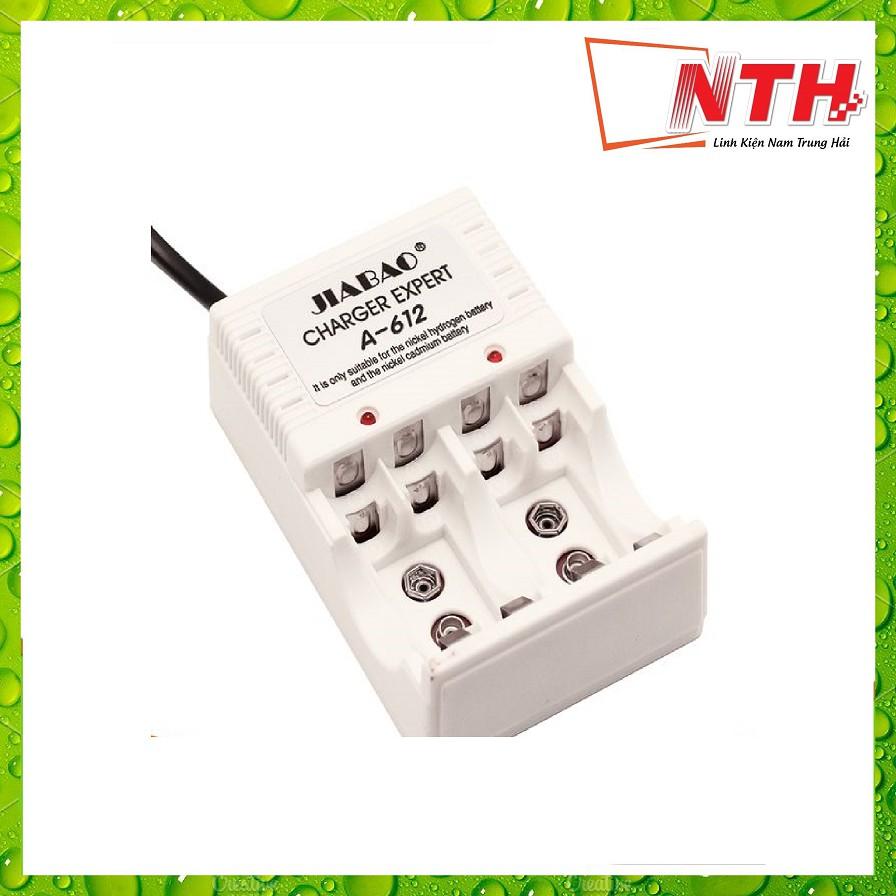 SẠC PIN ĐA NĂNG JIABAO A 612- SẠC ĐƯỢC PIN 2A,3A,PIN 9V