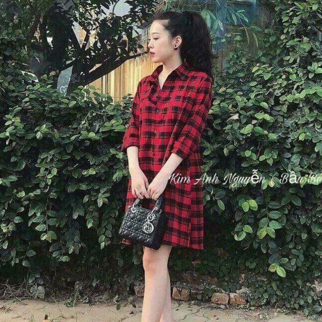 Váy sơ mi kẻ. Phom rộng
