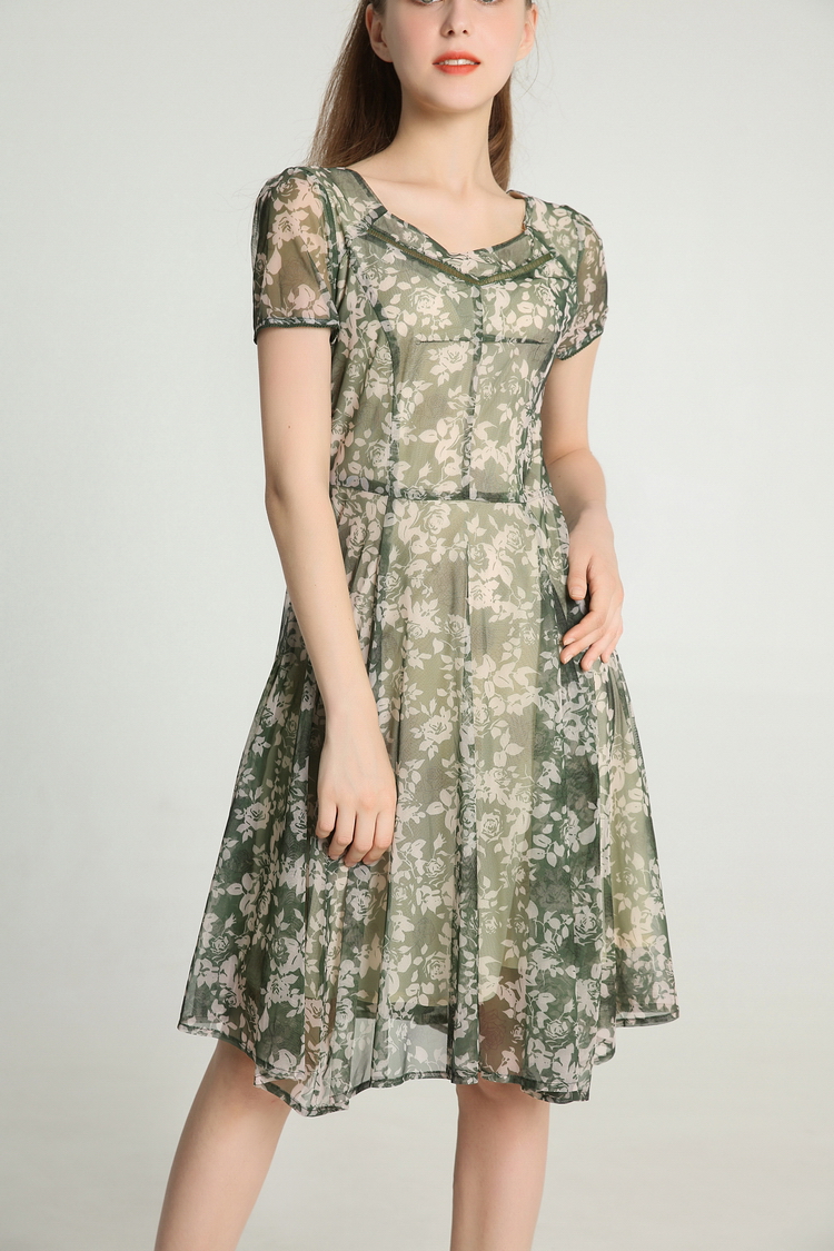 Đầm xòe cổ vuông voan hoa xanh lá ArcticHunter, thời trang thương hiệu chính hãng - A1328