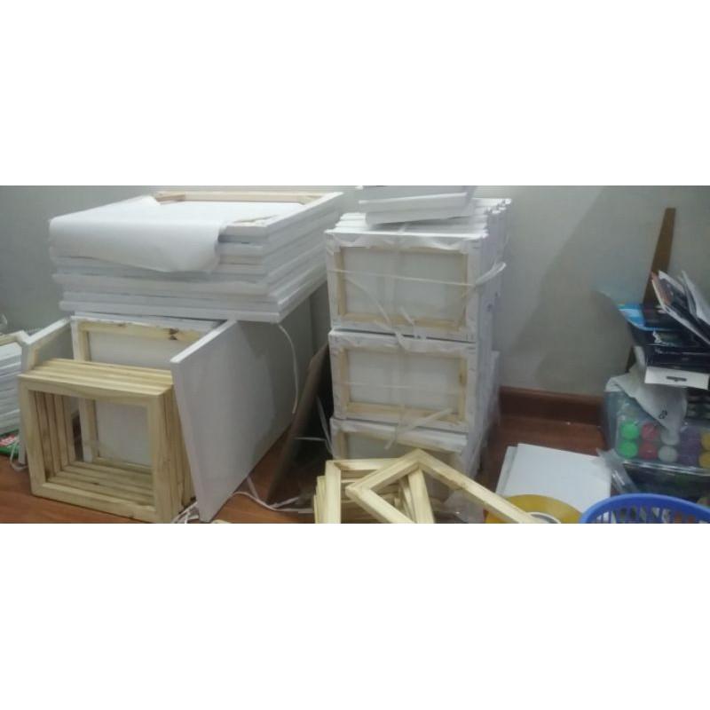 Combo 10 toan 20x20 căng sẵn để vẽ tranh