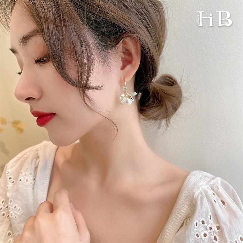 Bông tai nữ kiểu dáng tròn thiết kế hình con chuồn chuồn dễ thương