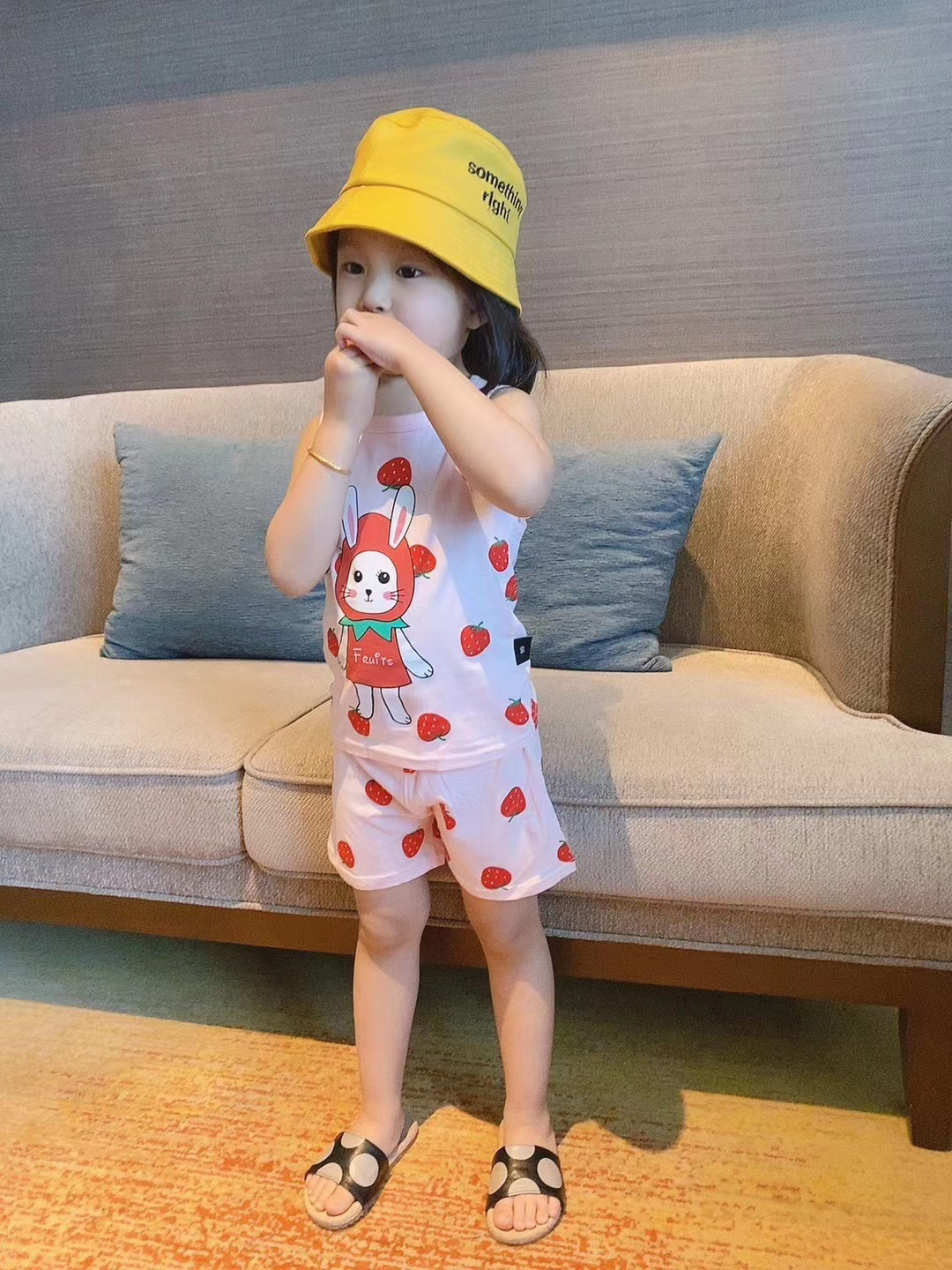 Bộ ba lỗ xuất Hàn cho bé gái 2-8 tuổi