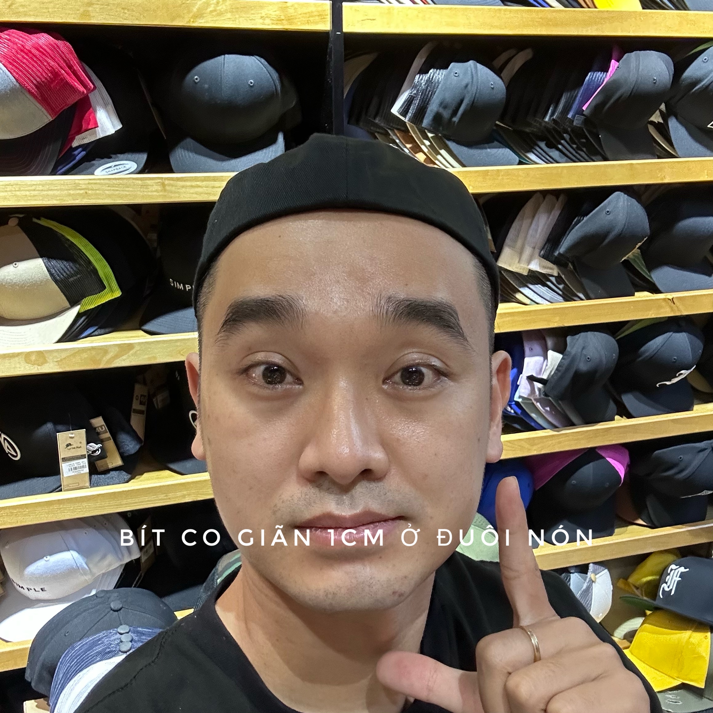 Hình ảnh Nón lưỡi trai trơn đen Baseball cap Fitted/bít ở sau - chun co giãn - vải chất lượng cao