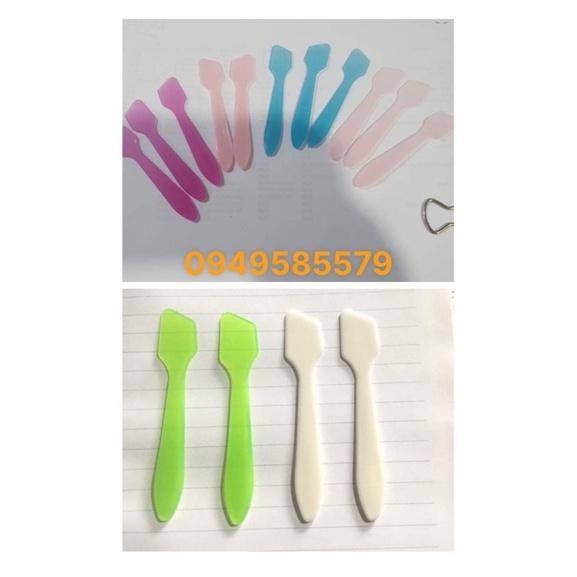 Combo 5.000 muỗng múc kem body-đủ màu