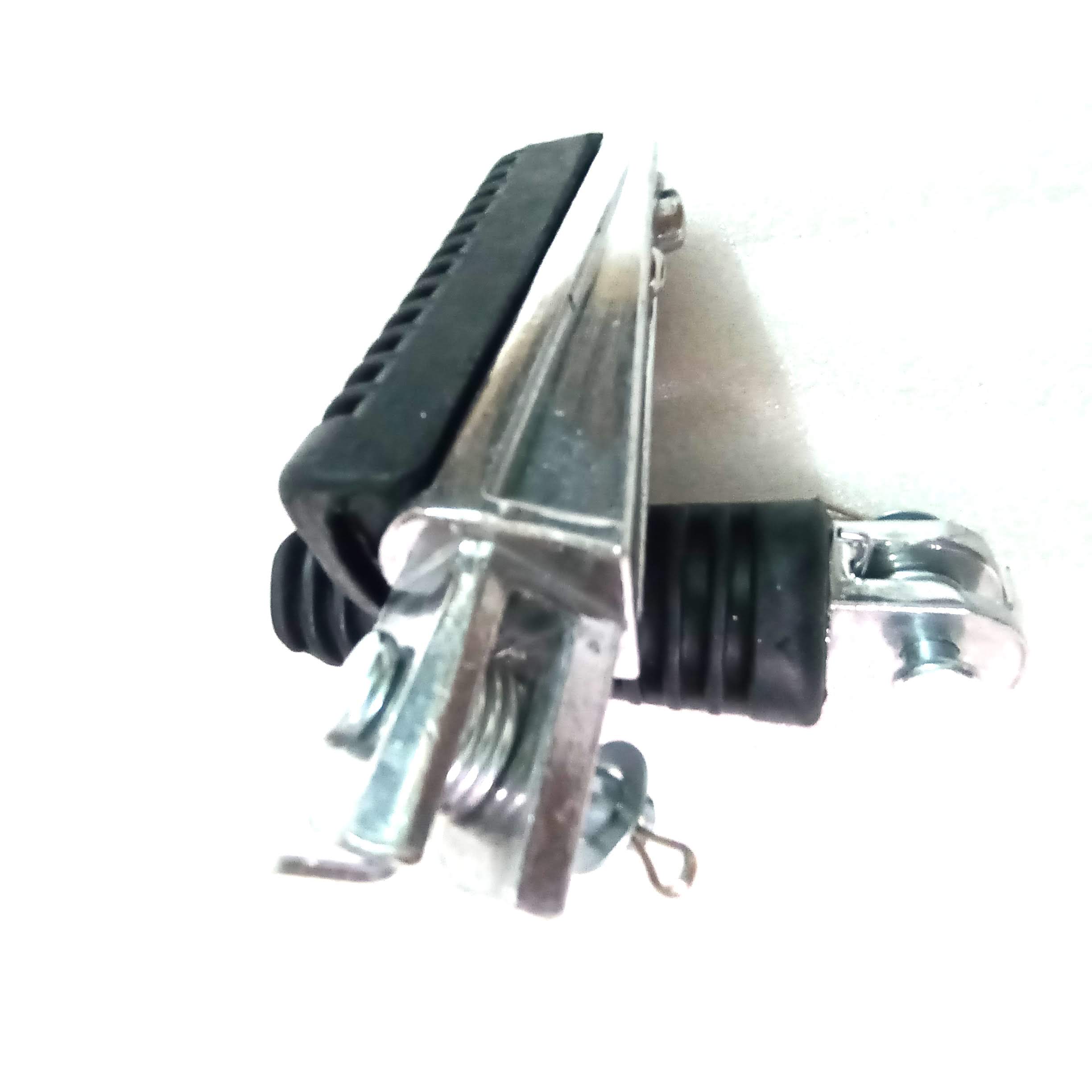 CẶP GÁC CHÂN TRƯỚC XE EXCITER 150