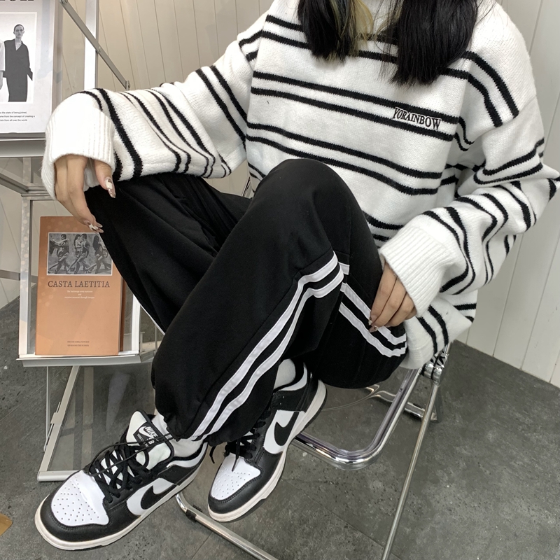Quần dài thể thao 3 sọc ống rộng, quần nỉ jogger nam nữ bo gấu dây rút QD06