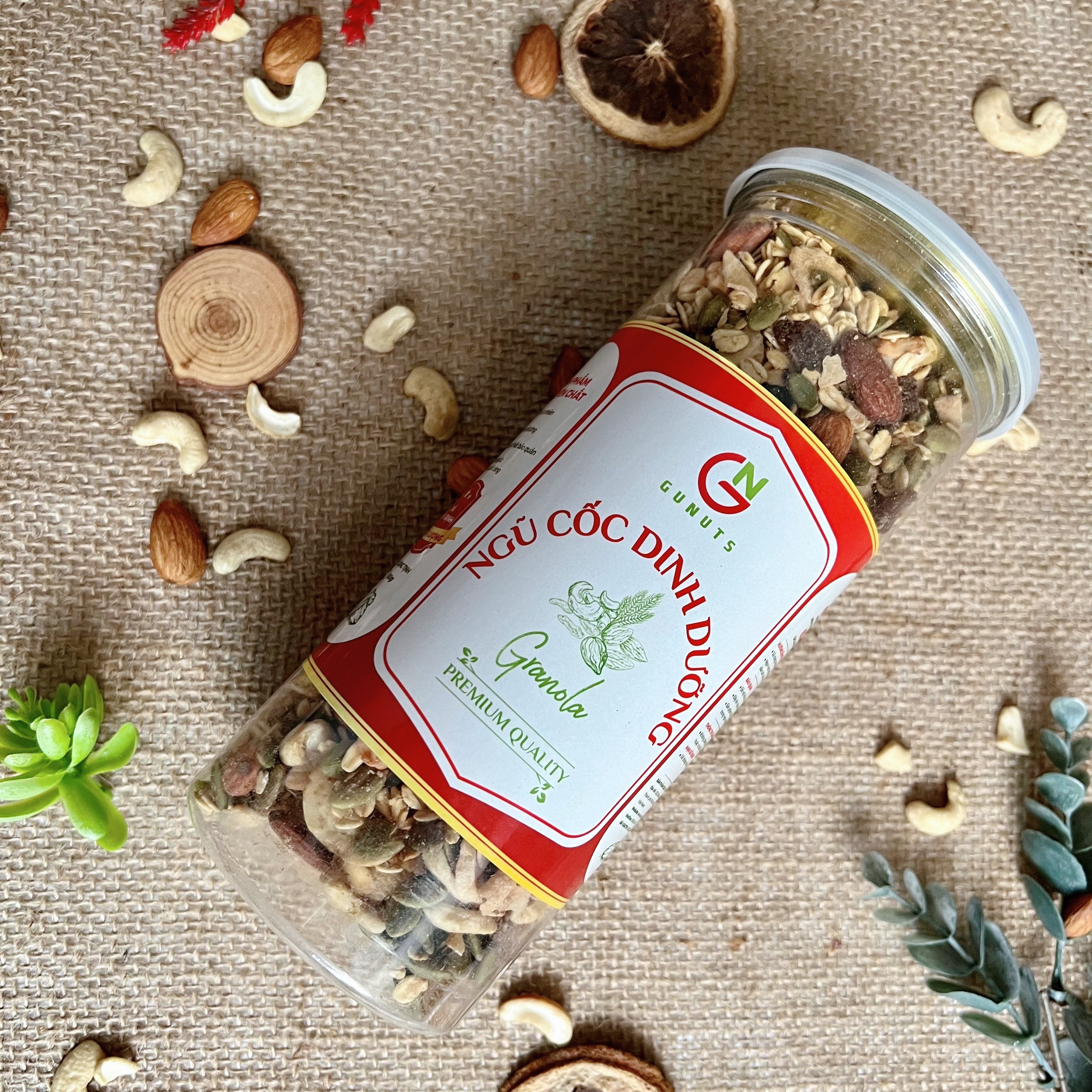Granola Ngũ Cốc Ăn Kiêng - Ngũ Cốc Granola Siêu Hạt Gunuts Không Đường Chính Hãng Giúp Bổ Sung Và Phát Triển Trí Não Hộp 500g