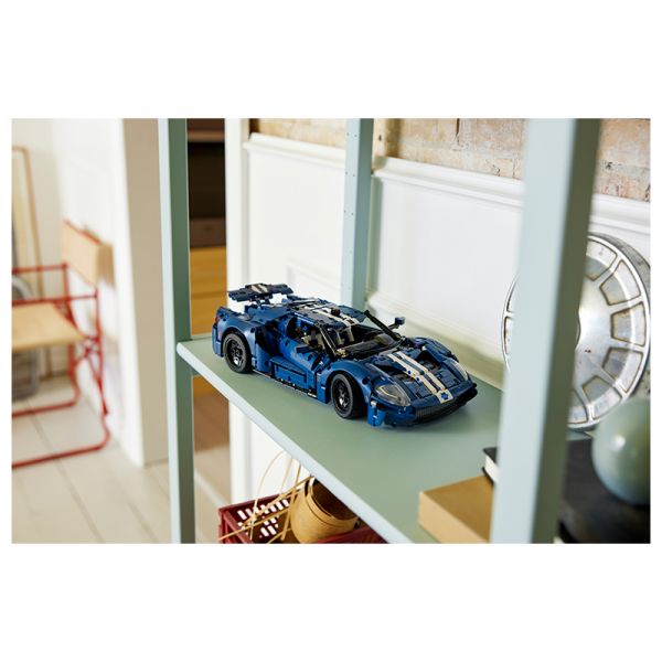 BỘ LẮP RÁP LEGO TECHNIC 42154 SIÊU XE THỂ THAO FORD GT