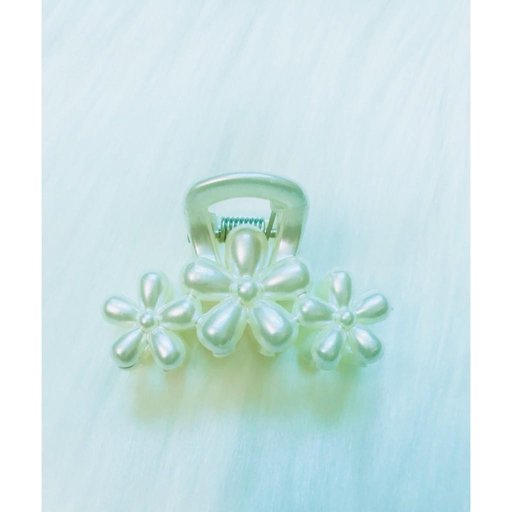 Kẹp Tóc Mái Đính Hoa Siêu Xinh