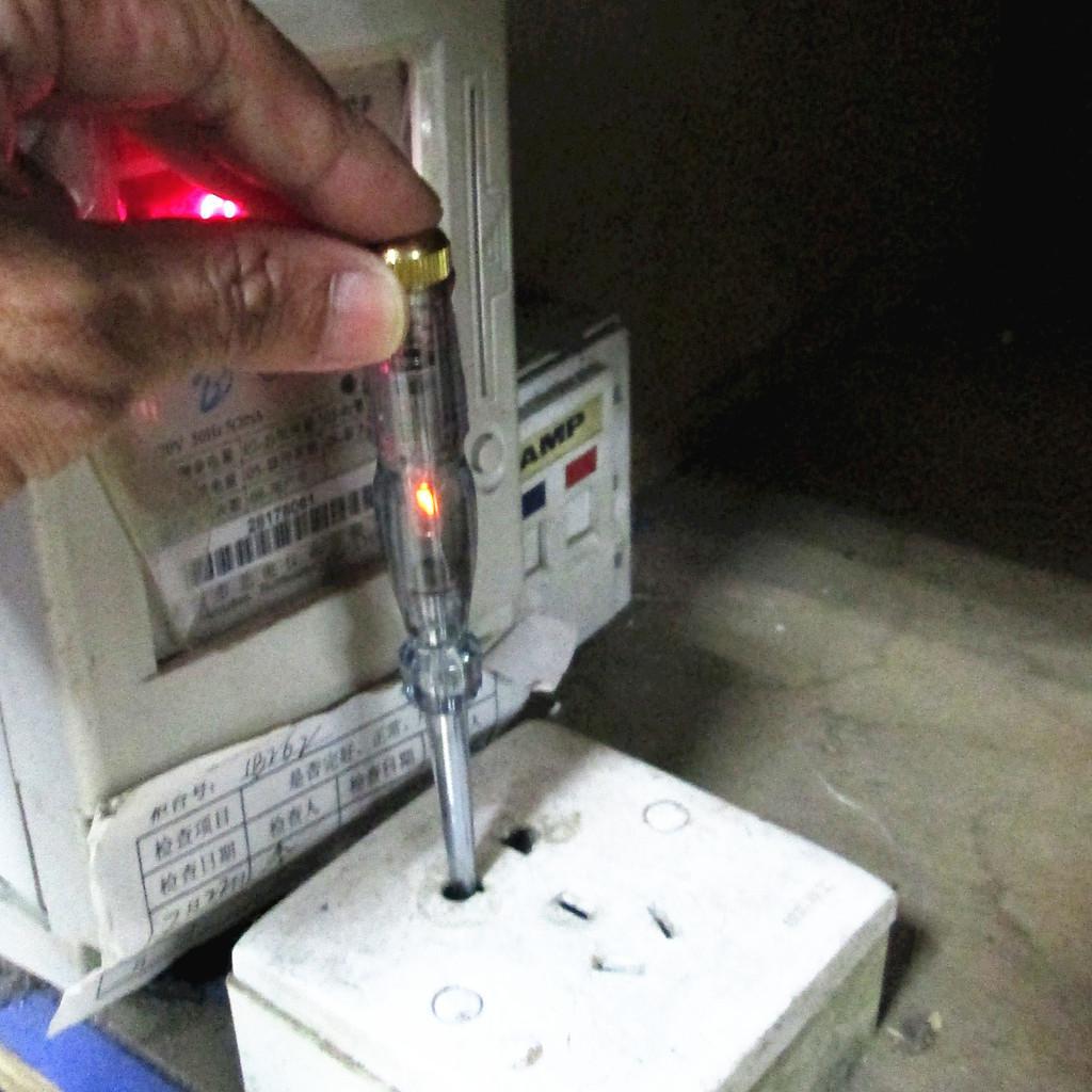 Clear Plastic Nonslip Handle Slotted Tip Voltage Test Pencil AC 100-500V