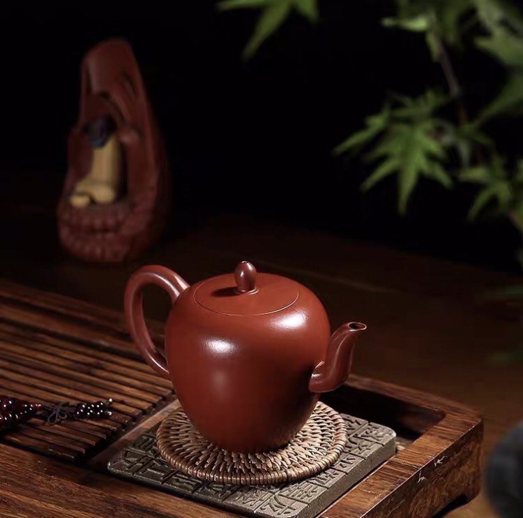 Ấm tử sa Tên ấm: Phượng Minh