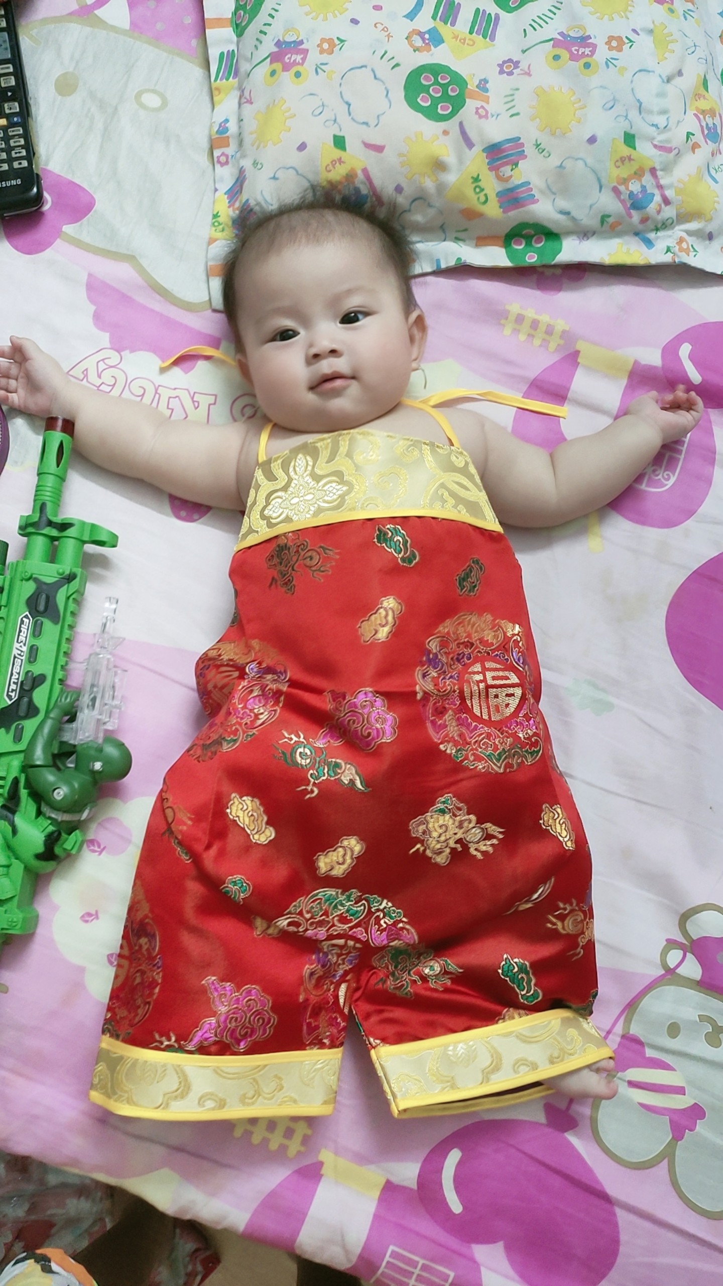 Yếm sơ sinh cho bé từ 6kg - 12kg