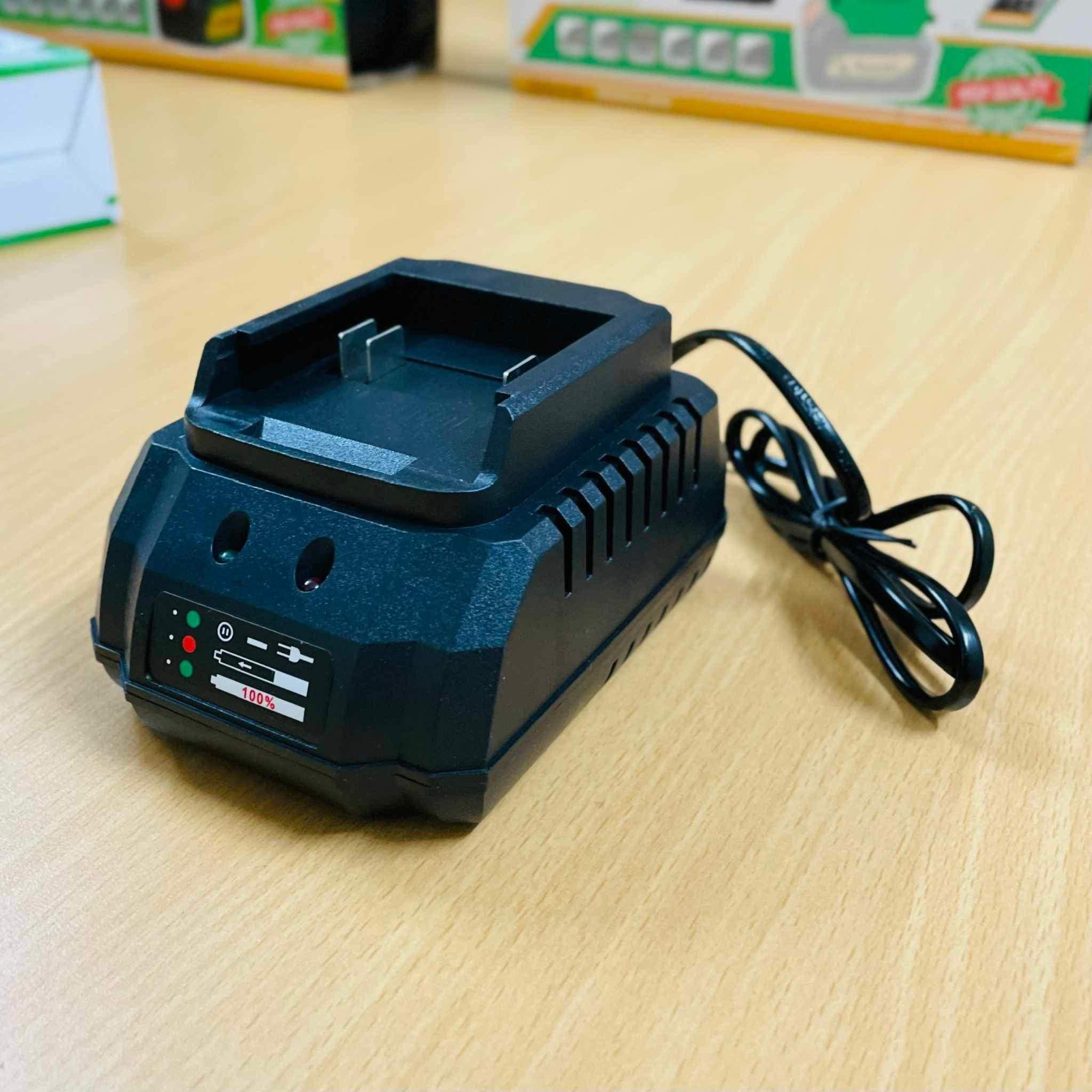 SẠC NHANH 4.0A, 2.0A /21V KAZAKI QIC40 , QIC23 - HÀNG CHÍNH HÃNG