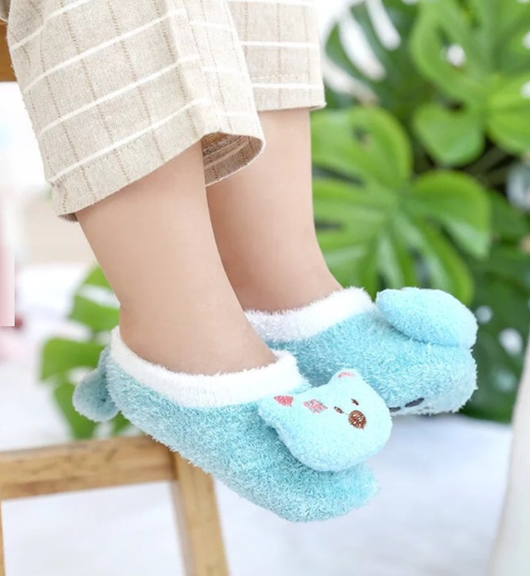 Tất Em Bé, Tất Giả Giày Len Xù 3D Có Chống Trơn