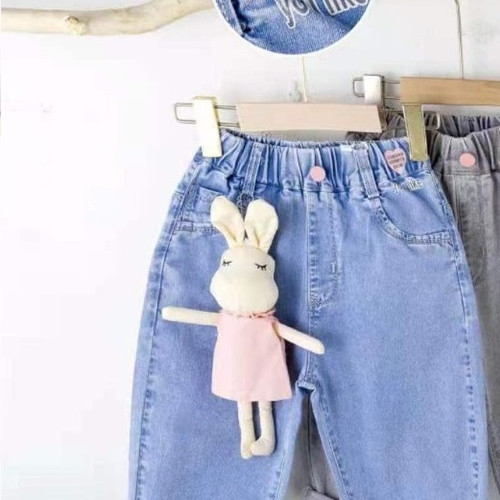 Quần jeans ngố in chữ bé gá 6-12 tuổi