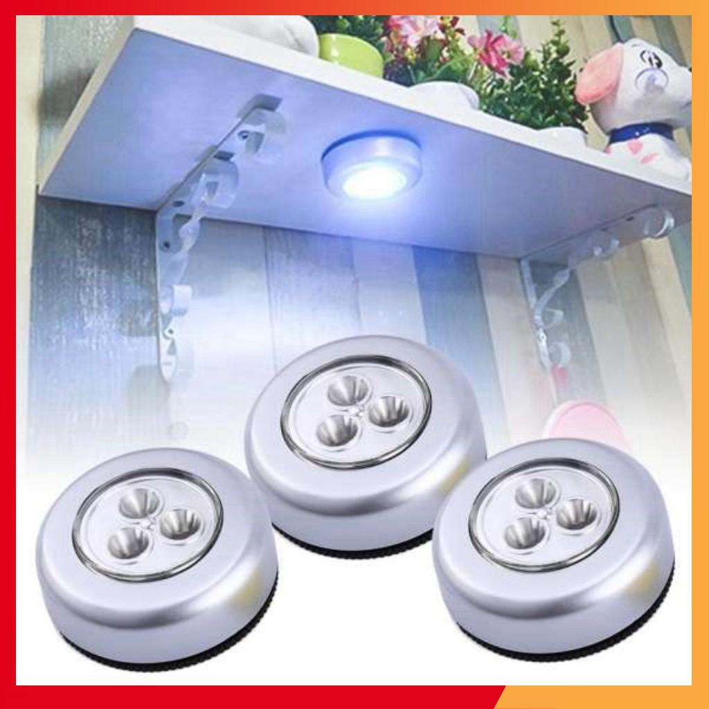 Combo 2 Đèn Led Dán Tường 3 Bóng Thông Minh