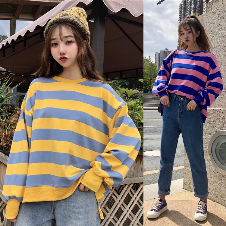 Áo Thun Tay Dài Dáng Rộng Họa Tiết Kẻ Sọc Cá Tính Cho Nữ