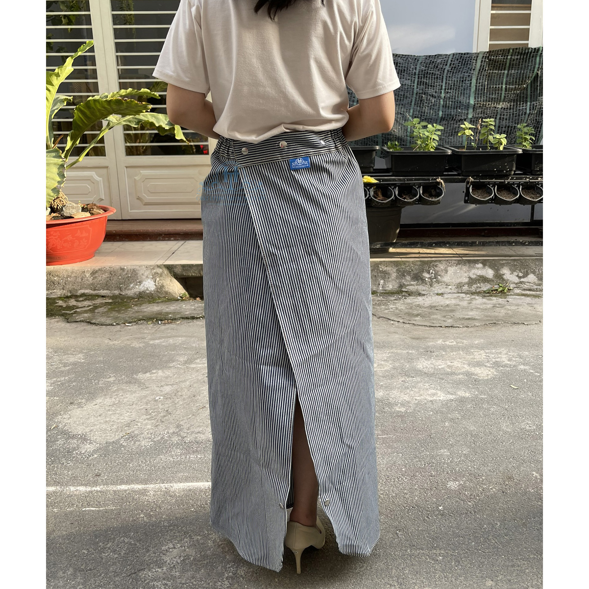 Quần Váy Chống Nắng Xẻ Tà Cho Nữ Vải Kaki Cotton Dày Dặn Có Túi Và Nút Bấm Chân KHTS06
