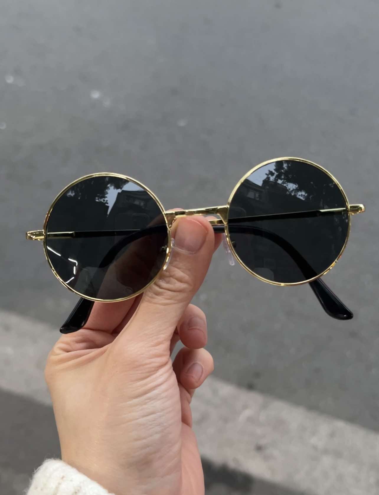 Kính thầy bói Mắt tròn đen nhỏ