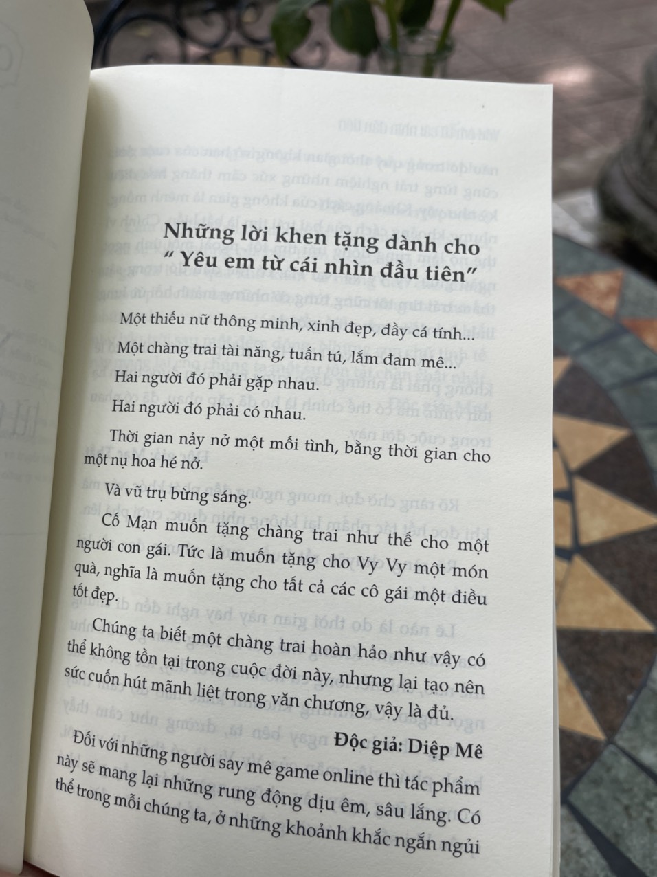 YÊU EM TỪ CÁI NHÌN ĐẦU TIÊN – Cố Mạn – Nguyễn Trang - Thuý Thuý dịch – Minh Quang Books – NXB Văn Học