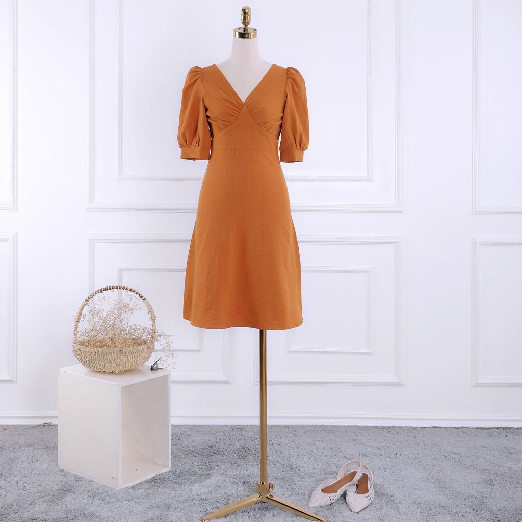 Đầm trắng nữ, tay lỡ, cúp ngực, cổ V, hàng thiết kế cao cấp TK FASHION trẻ trung, quyến rũ - DK848