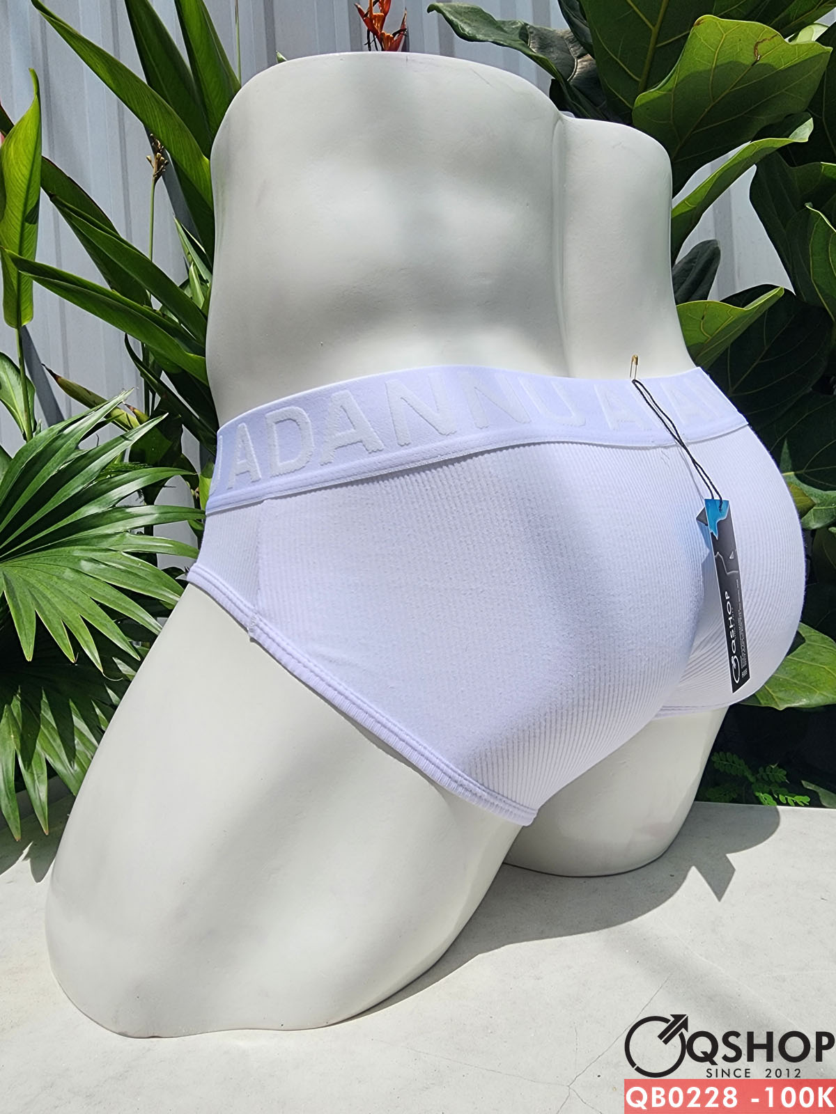 Quần lót tam giác nam đơn giản thấm hút mồ hôi tốt QSHOP QB0228