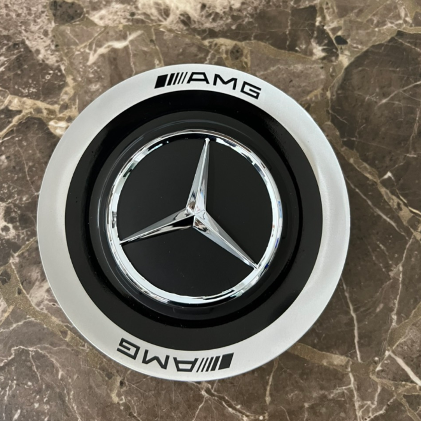 Logo chụp mâm, ốp lazang bánh xe ô tô Maybach AMG DE6082-T6 - Chất liệu hợp kim nhôm và nhựa ABS cao cấp