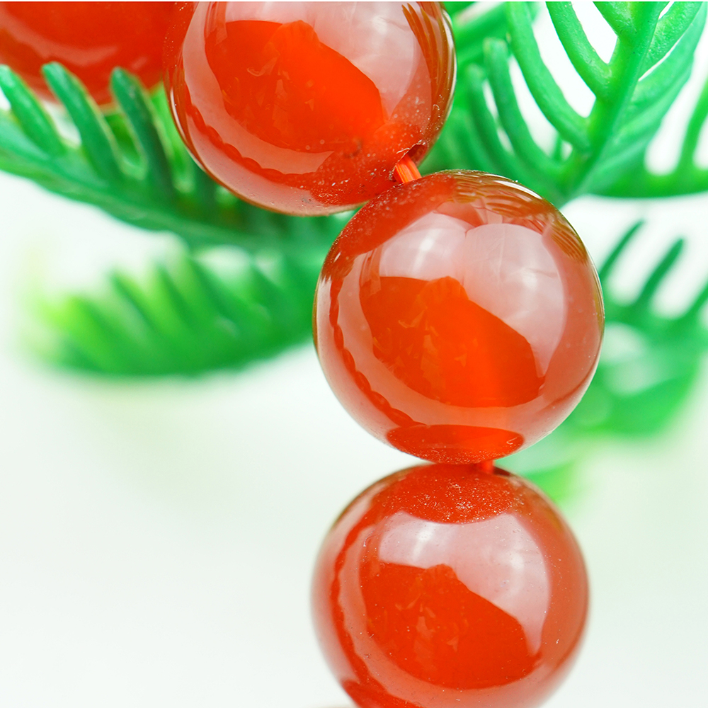 Vòng tay mã não đỏ tự nhiên 14 mm