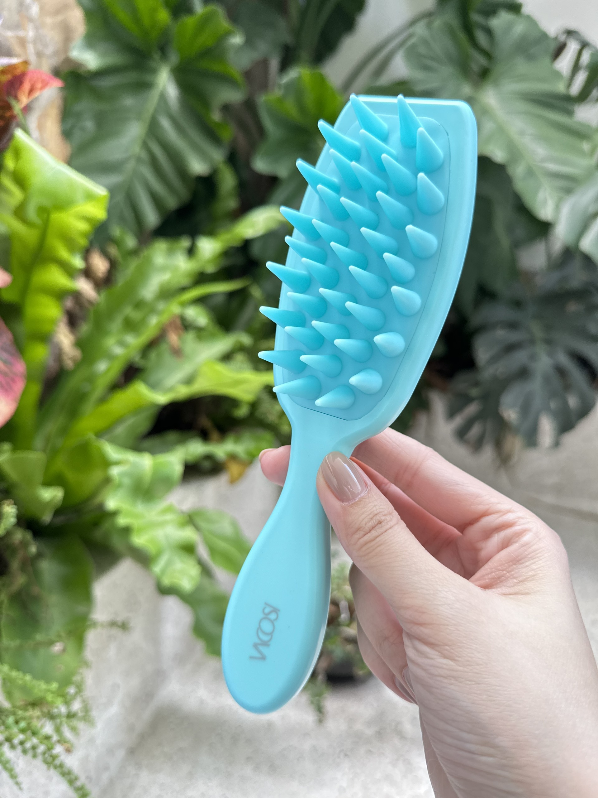 Lược gội &amp; massage đầu răng silicone có tay cầm VACOSI MASSAGE &amp; SHAMPOO COMB - C21
