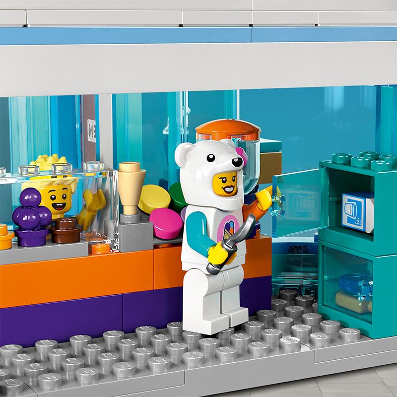 Đồ Chơi Lắp Ráp Cửa Hàng Kem Thành Phố Lego City 60363
