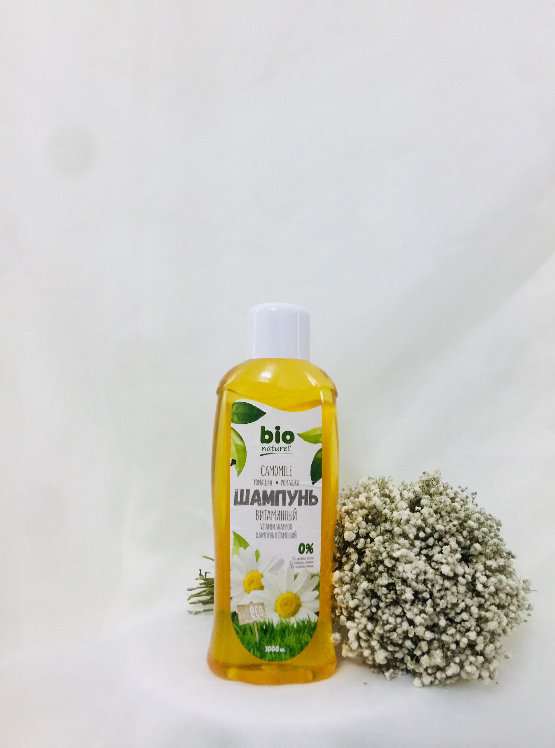 Dầu gội Bio Naturell chiết xuất hoa cúc la mã giúp tóc chắc khỏe  1000ml