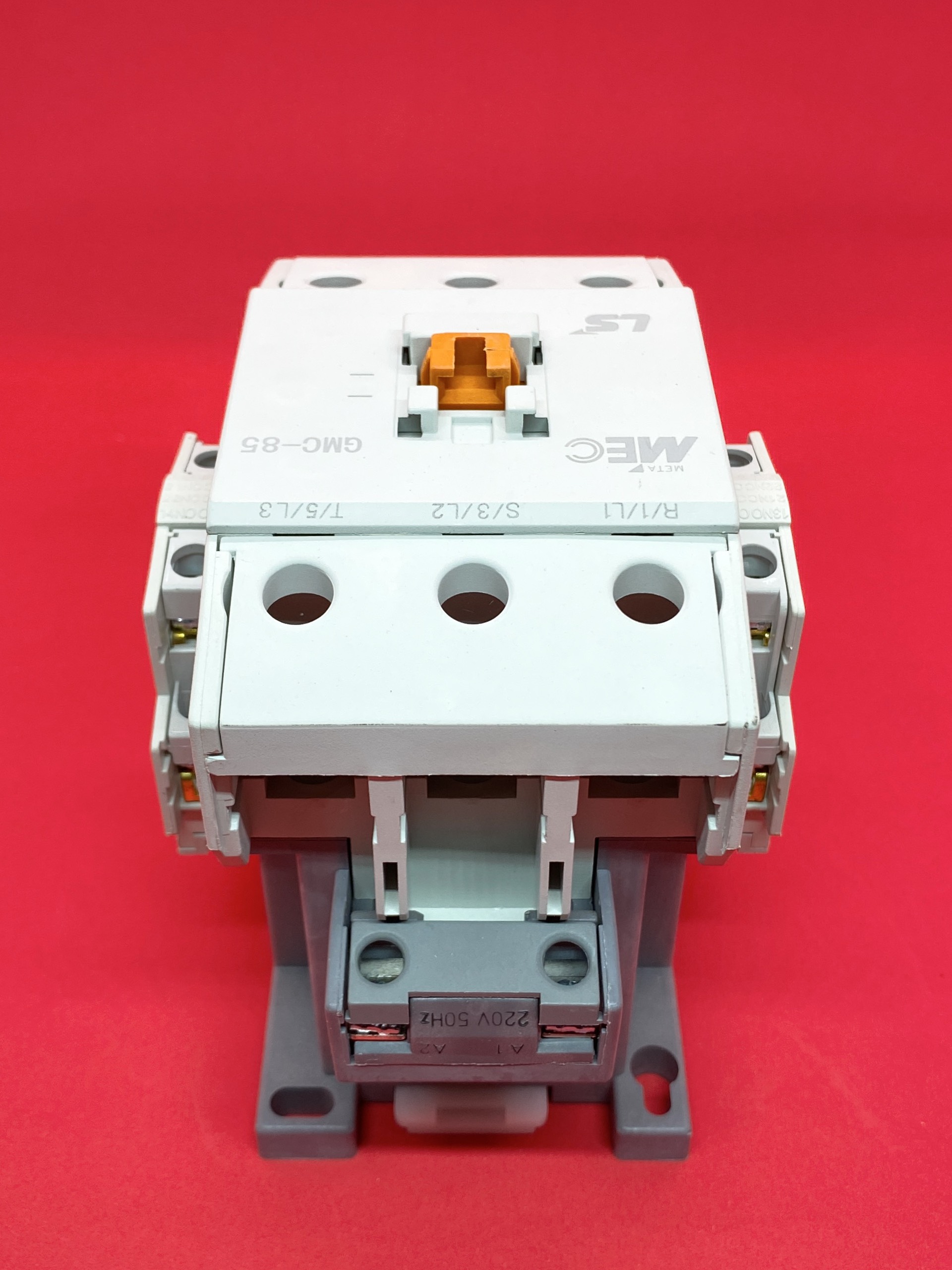 Khởi Động Từ 3 Pha GMC - 85A - LS